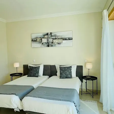 Branca By Check-in Portugal *